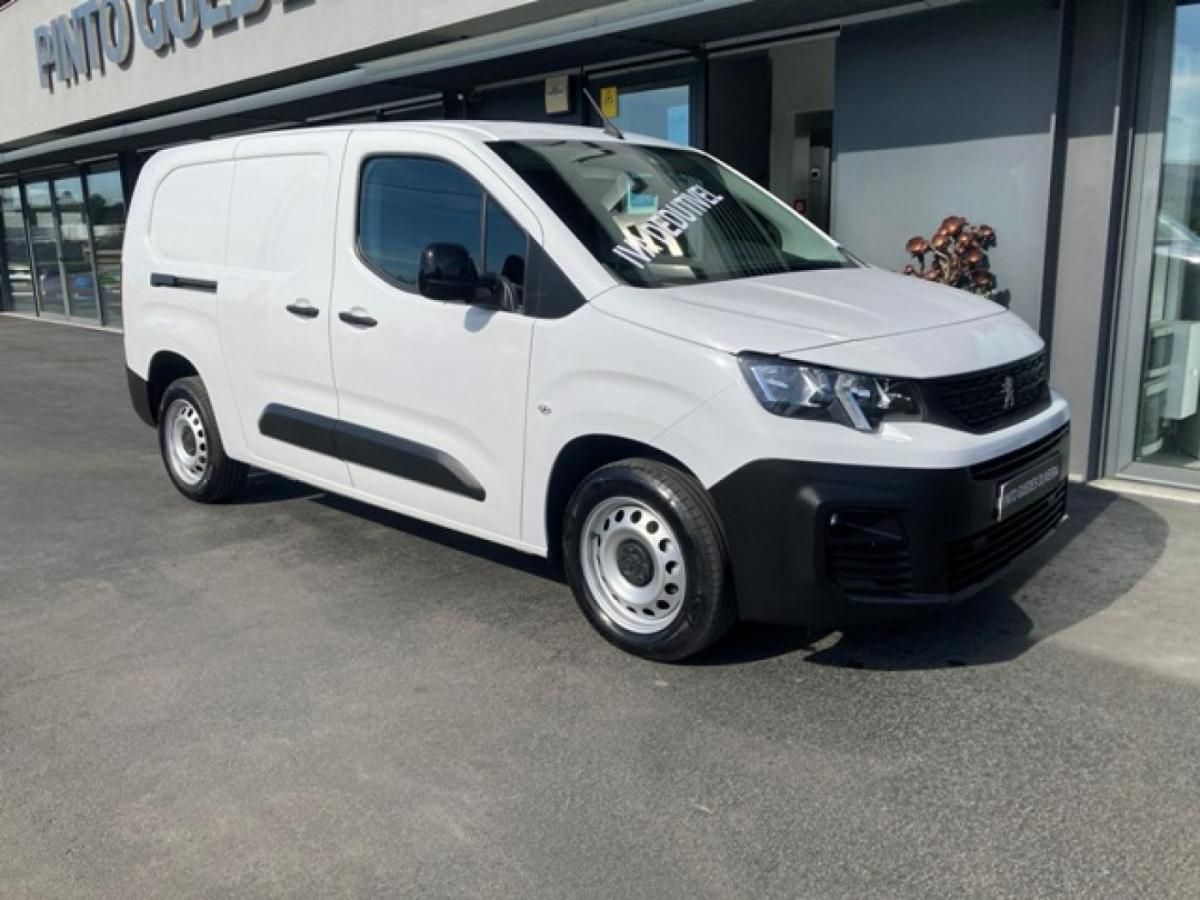 peugeot-partner-2023-diesel-1500cc