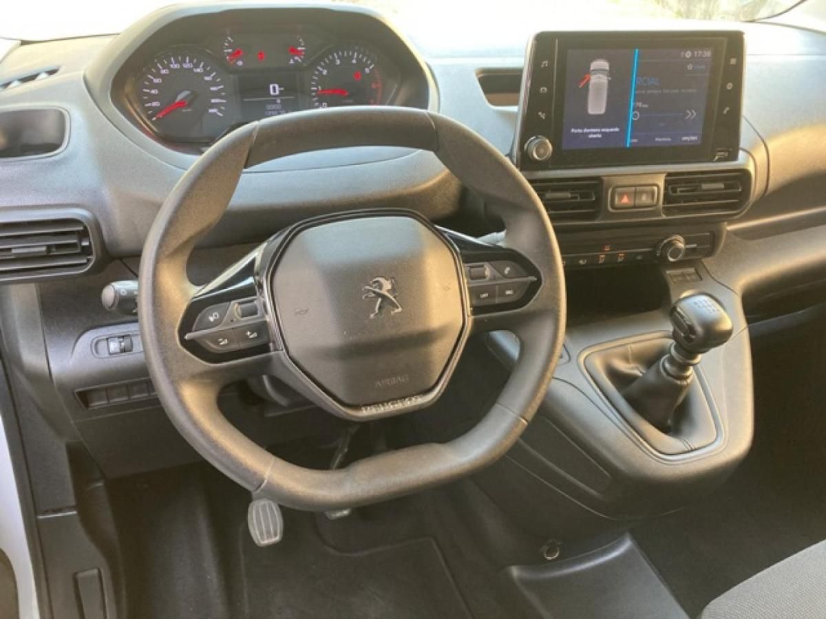 peugeot-partner-2023-diesel-1500cc