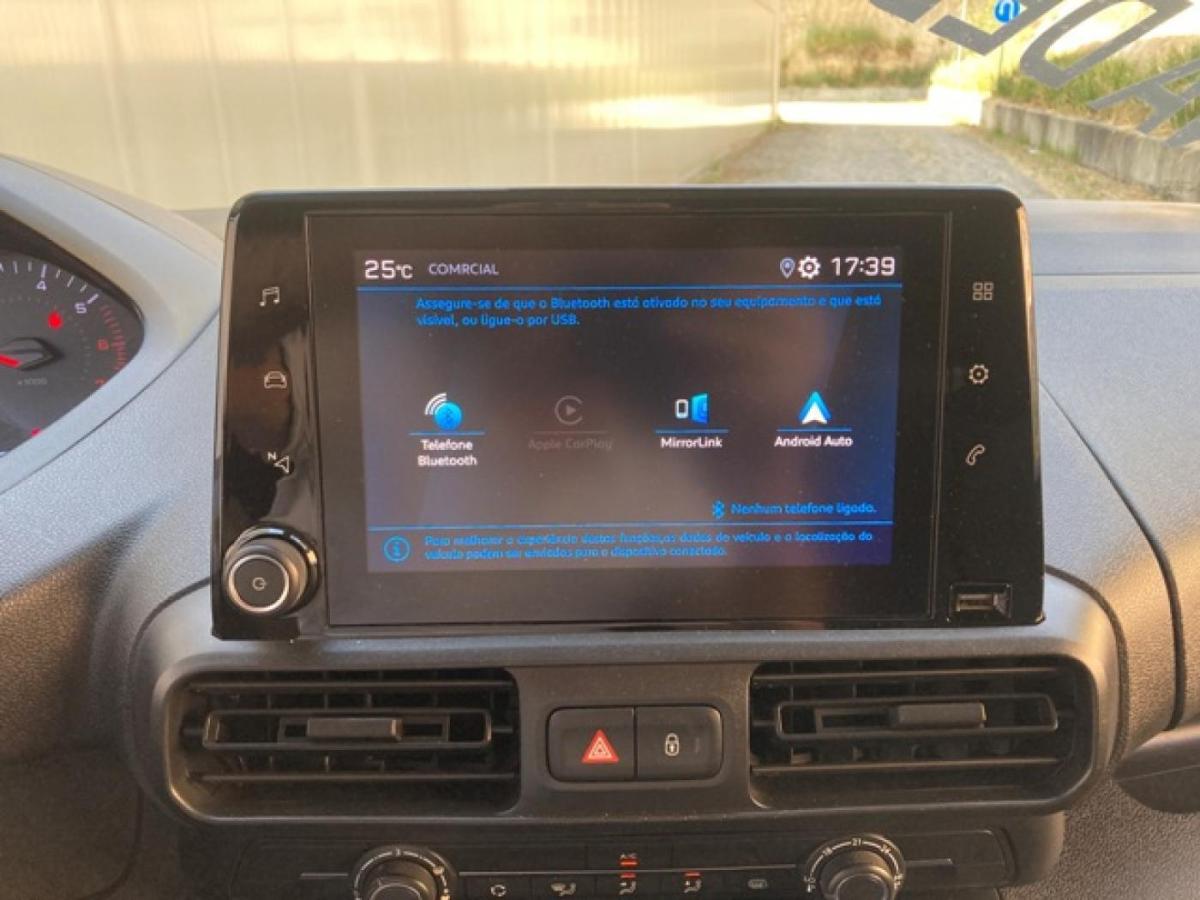 peugeot-partner-2023-diesel-1500cc