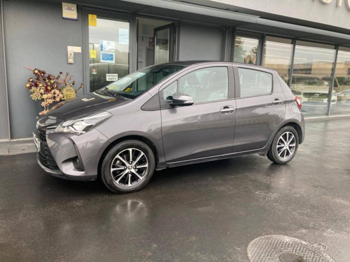 toyota-yaris-2020-gasolina-998cc