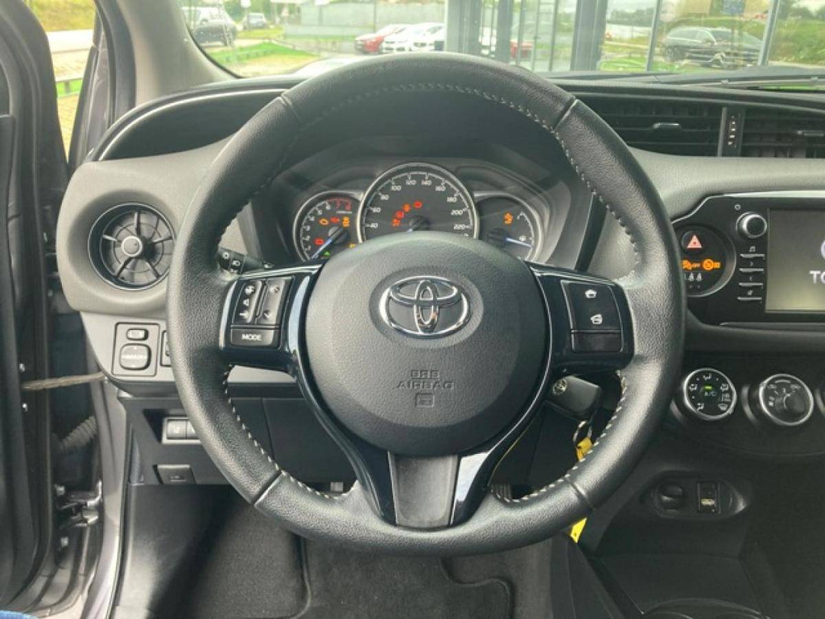 toyota-yaris-2020-gasolina-998cc
