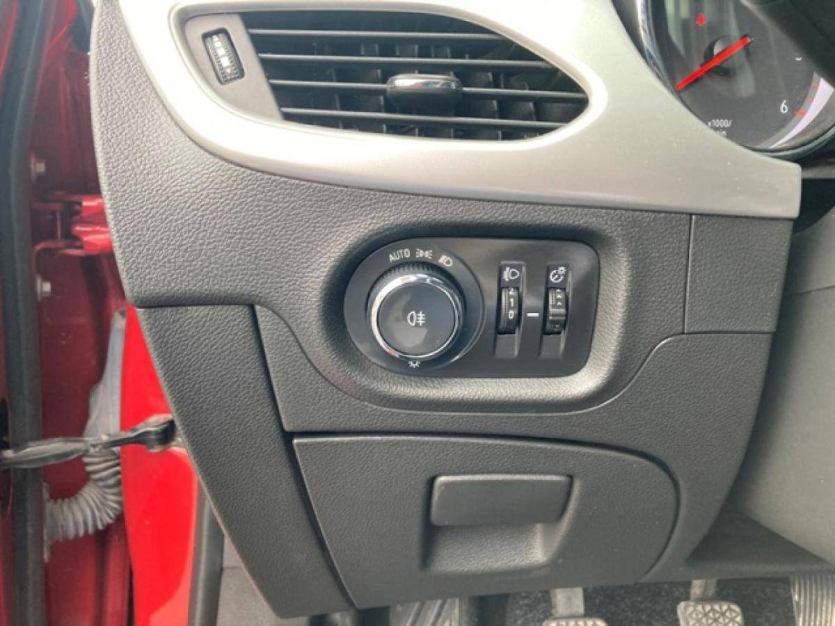 opel-astra-sport-tourer-2020-diesel-1496cc