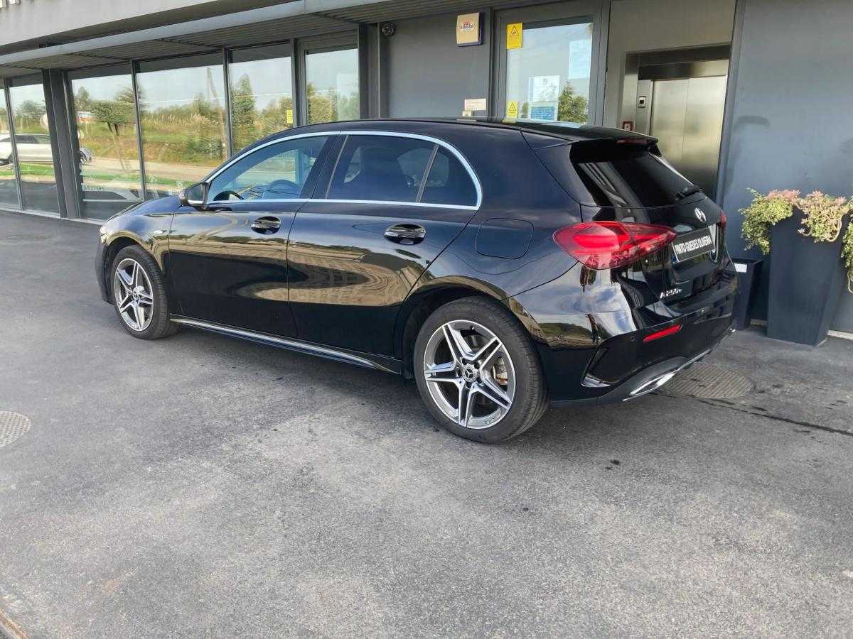 mercedes-benz-classe-a-2025-hibrido-a-gasolina-1332cc