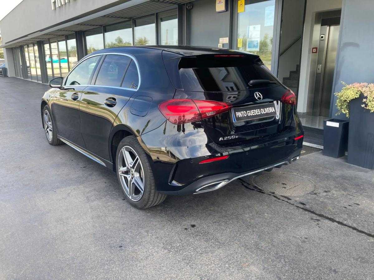 mercedes-benz-classe-a-2025-hibrido-a-gasolina-1332cc