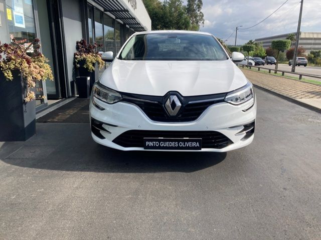 renault-megane-sport-tourer-2022-diesel-1461cc