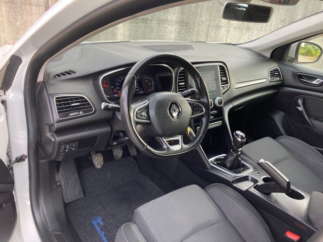 renault-megane-sport-tourer-2022-diesel-1461cc