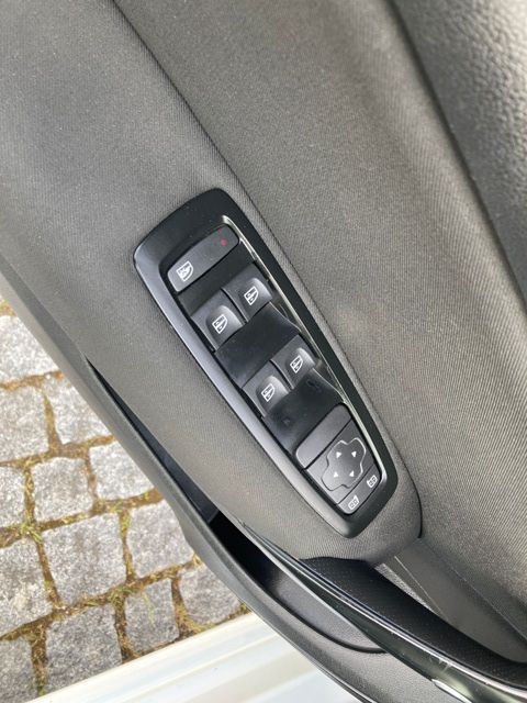 renault-megane-sport-tourer-2022-diesel-1461cc