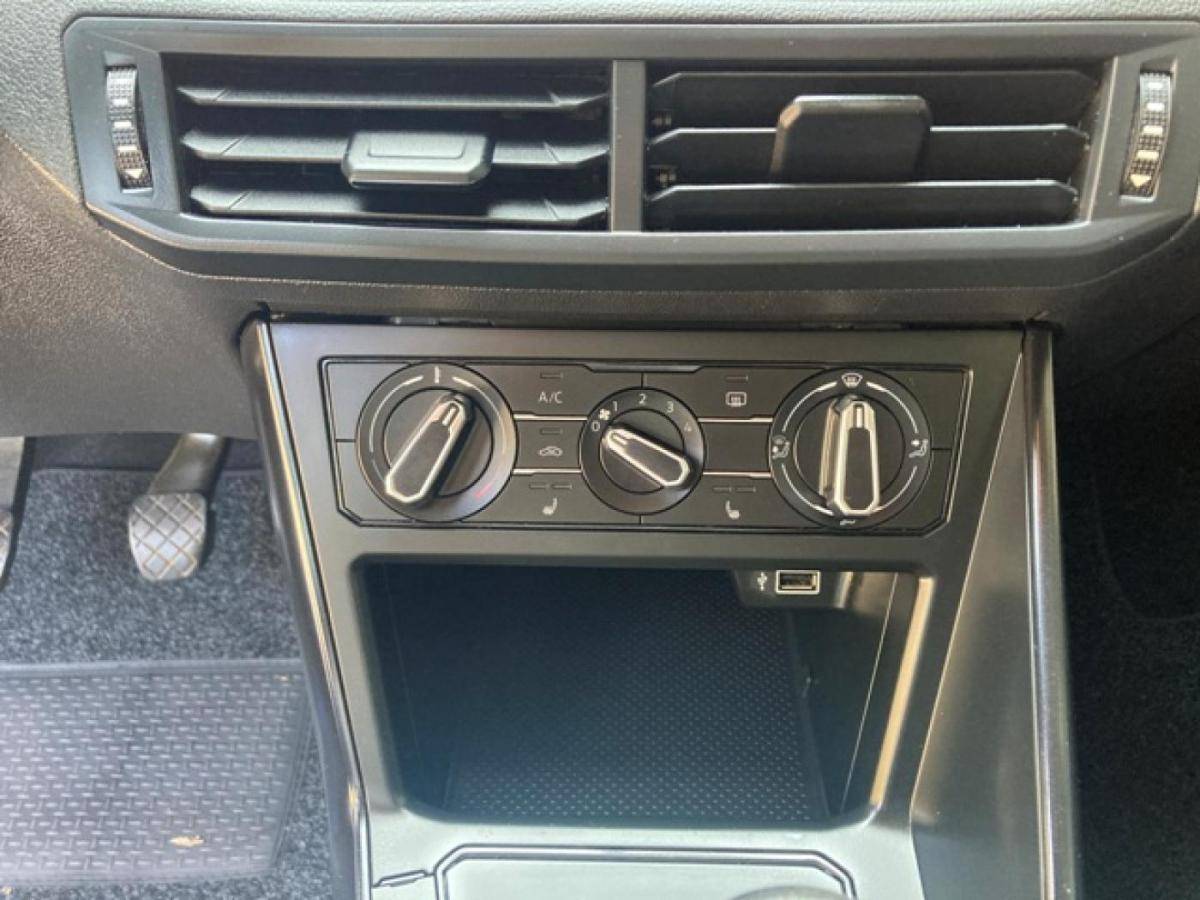 volkswagen-polo-2019-gasolina-999cc
