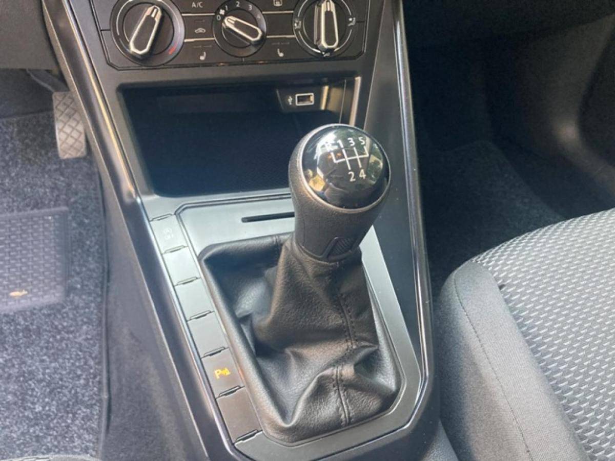 volkswagen-polo-2019-gasolina-999cc