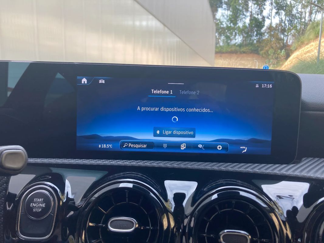 mercedes-benz-classe-a-2023-hibrido-a-gasolina-1332cc