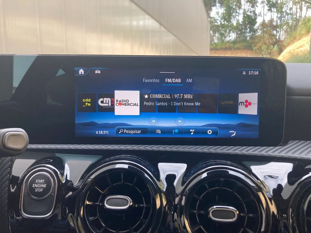 mercedes-benz-classe-a-2023-hibrido-a-gasolina-1332cc