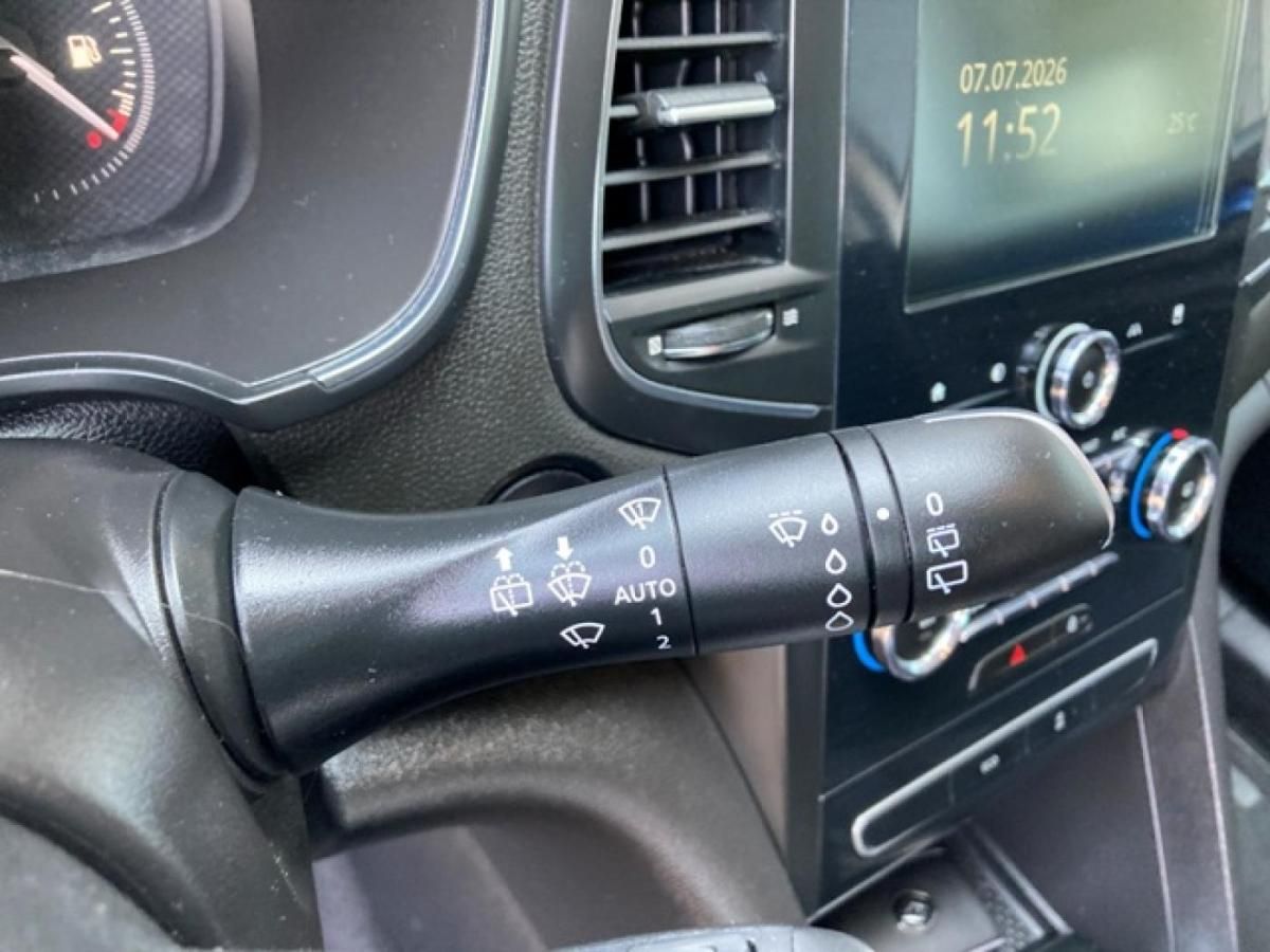 renault-megane-sport-tourer-2020-diesel-1461cc