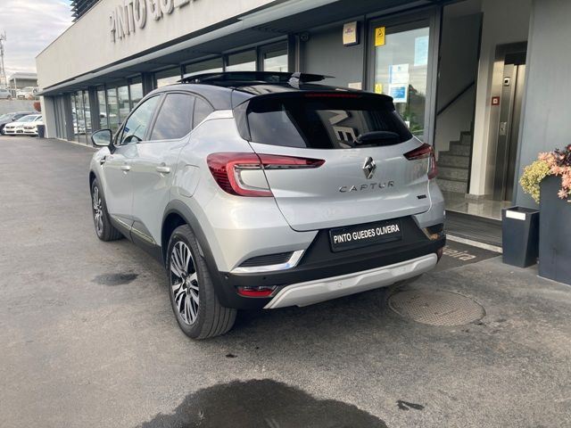 renault-captur-2023-hibrido-a-gasolina-1598cc