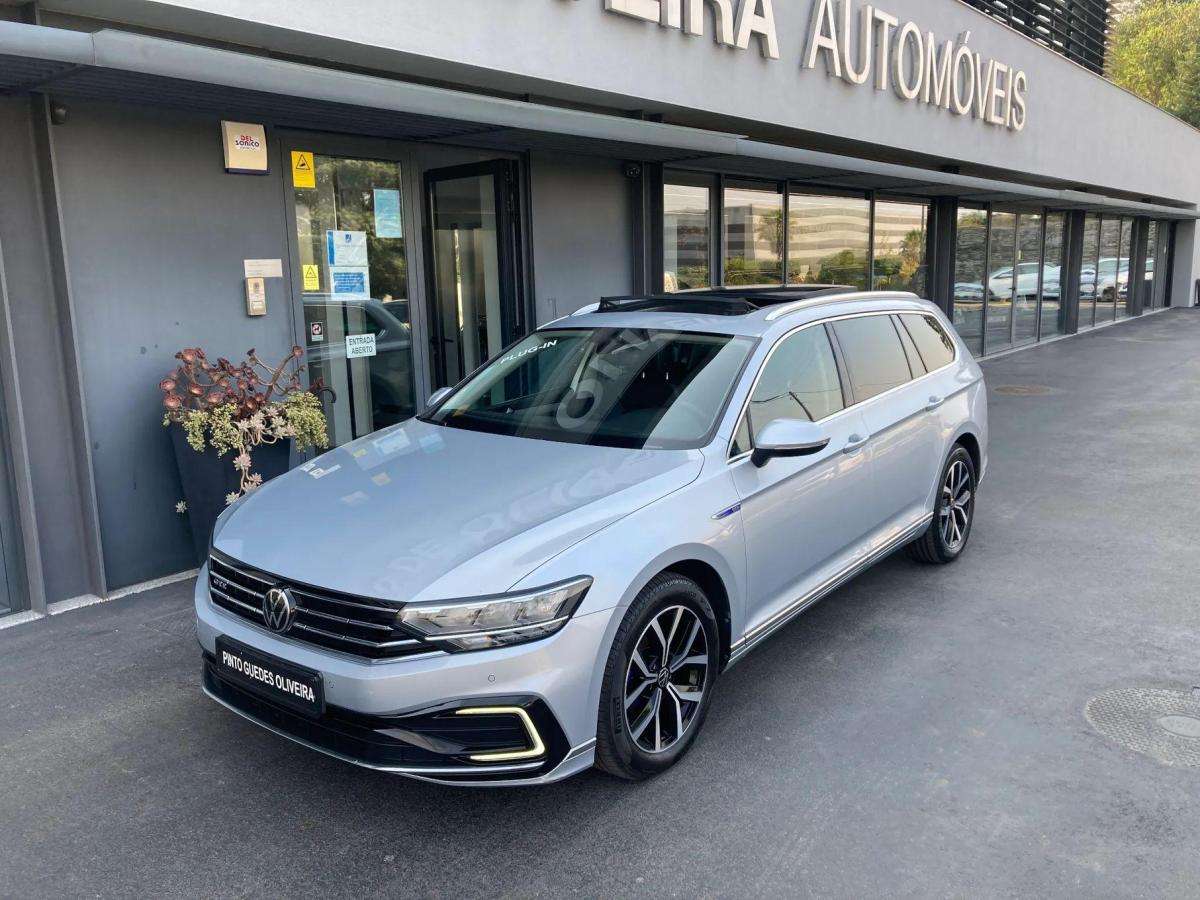 volkswagen-passat-variant-2022-hibrido-a-gasolina-1395cc