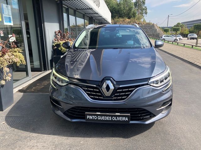 renault-megane-sport-tourer-2022-diesel-1461cc