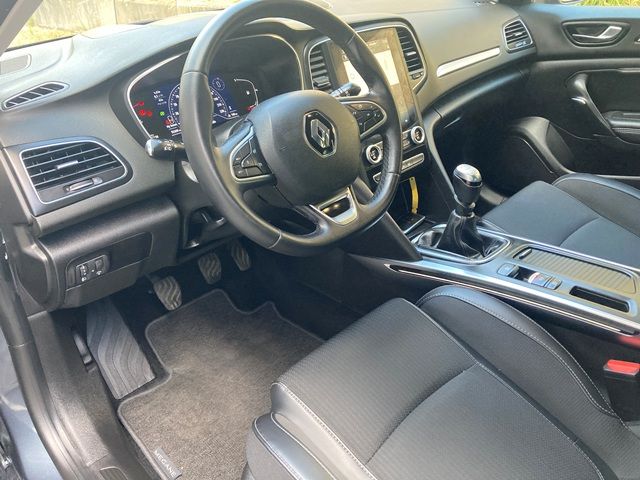 renault-megane-sport-tourer-2022-diesel-1461cc