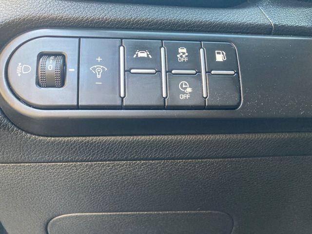 kia-xceed-2022-hibrido-a-gasolina-1580cc