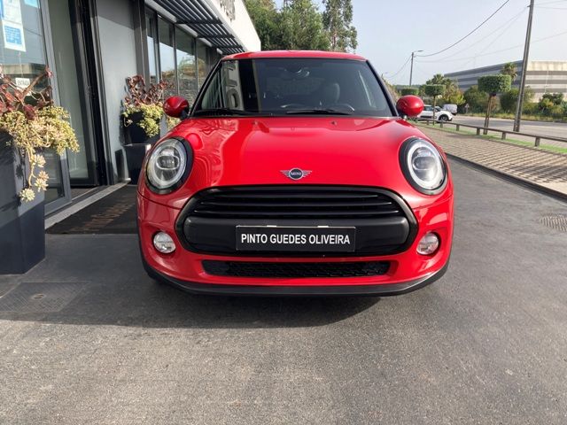 mini-cooper-d-2019-diesel-1496cc