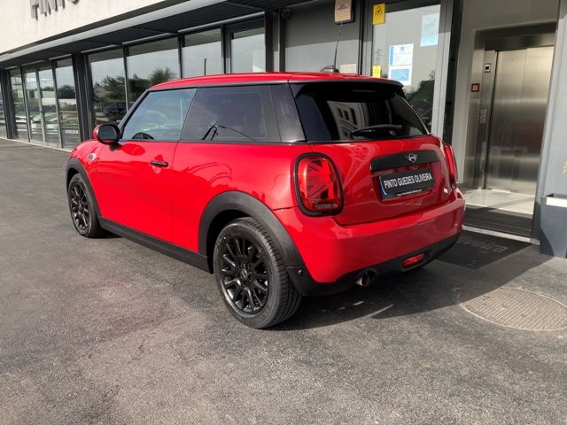 mini-cooper-d-2019-diesel-1496cc