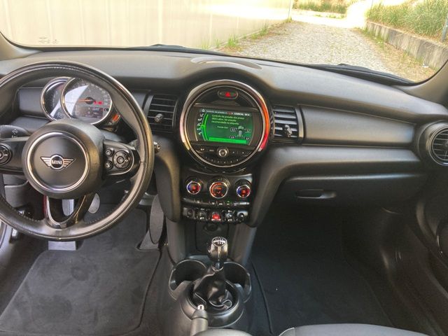 mini-cooper-d-2019-diesel-1496cc