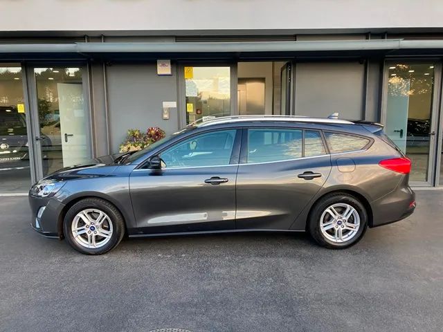 ford-focus-sw-2021-diesel-1498cc