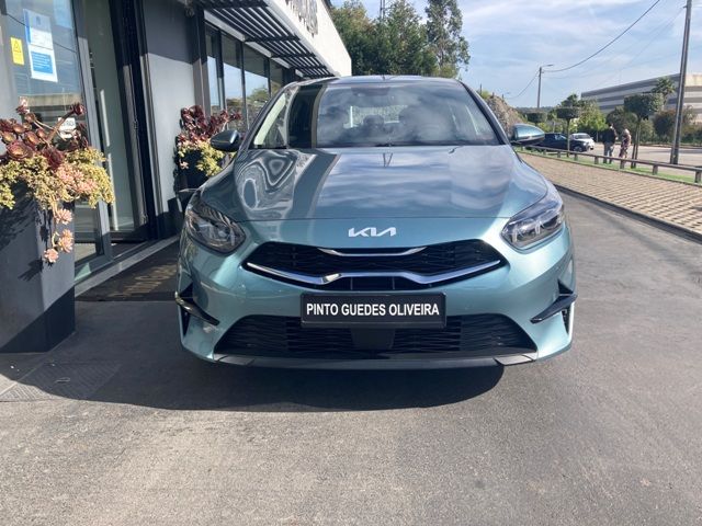 kia-ceed-2023-diesel-1598cc