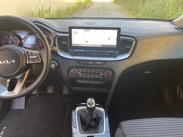 kia-ceed-2023-diesel-1598cc