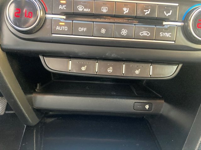kia-ceed-2023-diesel-1598cc