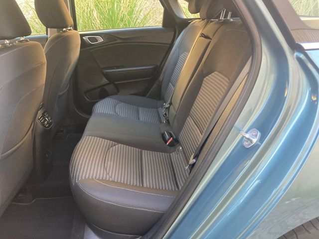 kia-ceed-2023-diesel-1598cc