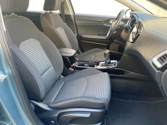 kia-ceed-2023-diesel-1598cc
