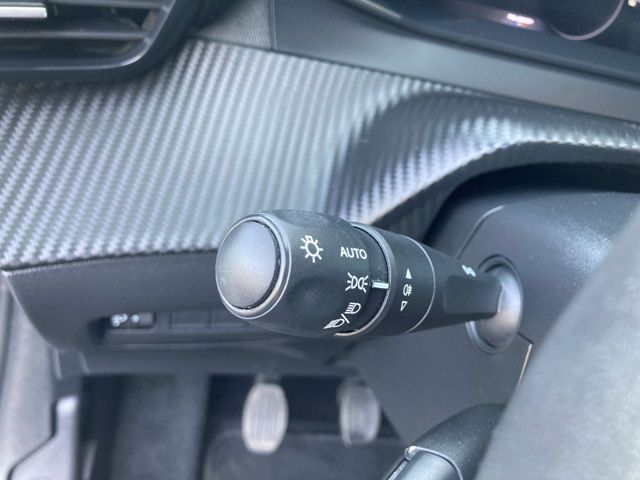 peugeot-208-2024-gasolina-1199cc