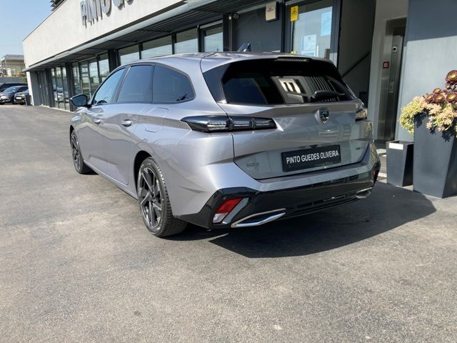 peugeot-308-sw-2022-hibrido-a-gasolina-1598cc