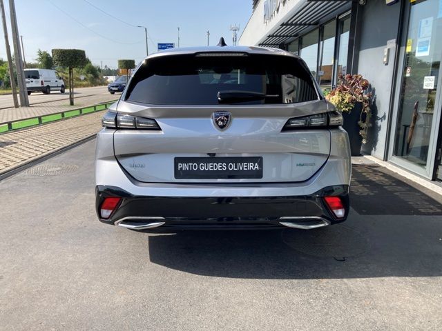 peugeot-308-sw-2022-hibrido-a-gasolina-1598cc