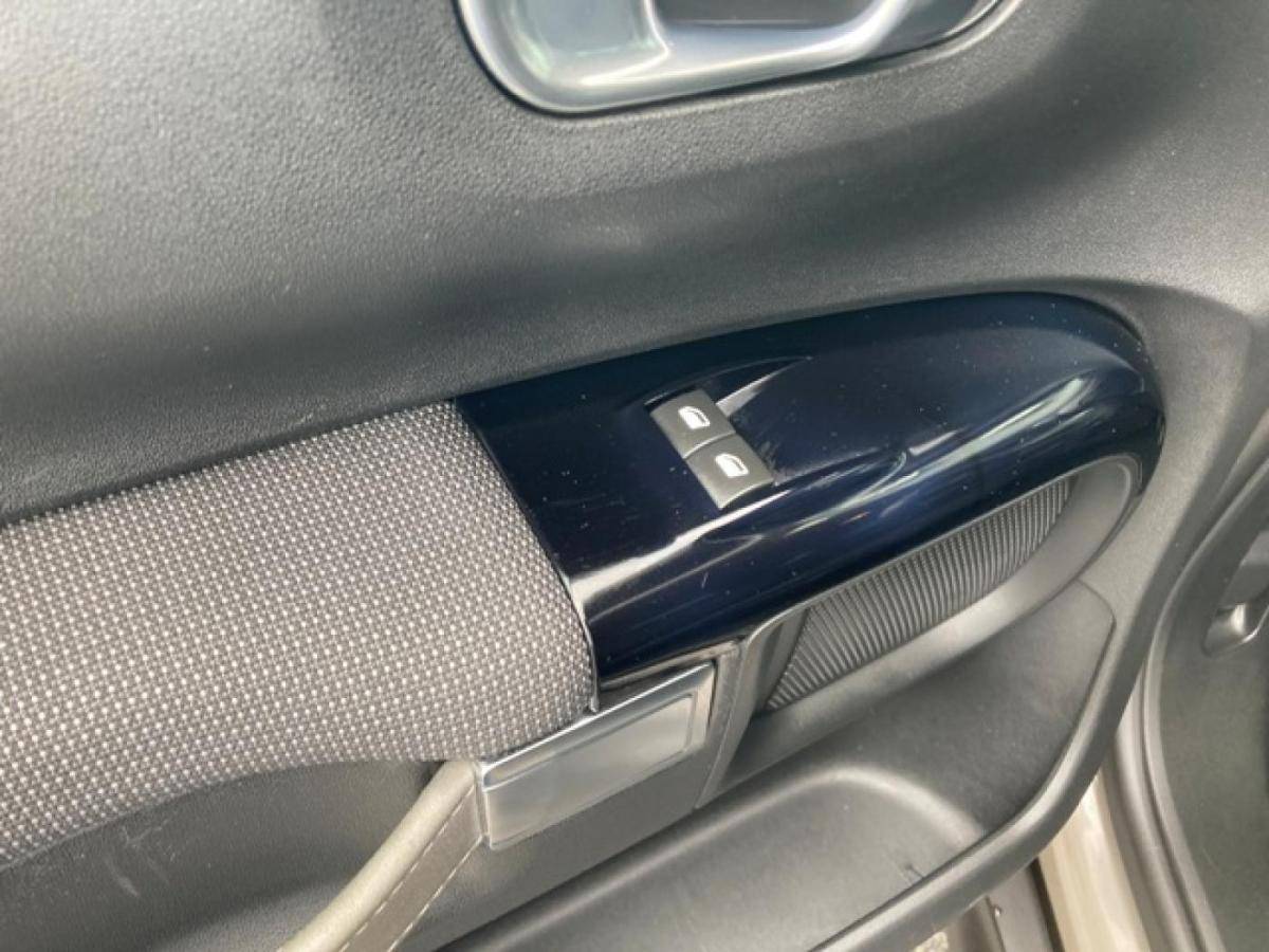 citroen-c4-cactus-2017-gasolina-1199cc