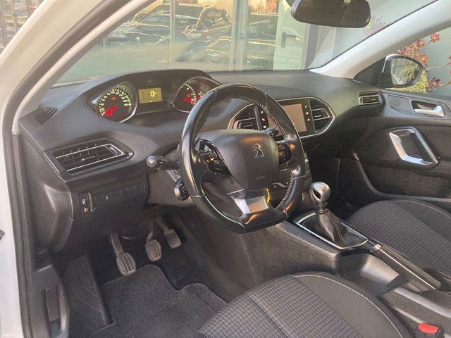 peugeot-308-2019-diesel-1499cc