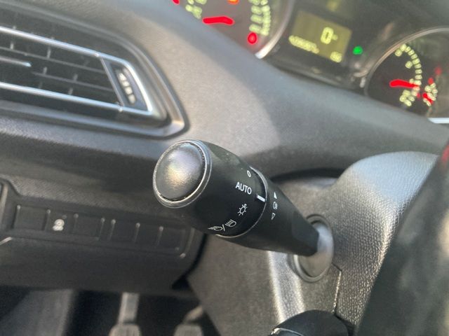 peugeot-308-2019-diesel-1499cc