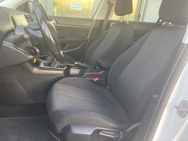 peugeot-308-2019-diesel-1499cc
