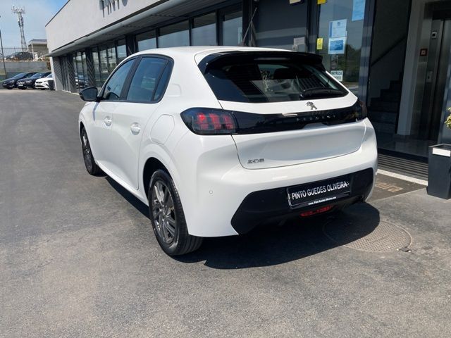 peugeot-208-2022-diesel-1499cc