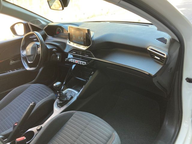peugeot-208-2022-diesel-1499cc