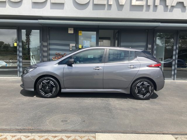 nissan-leaf-2022-eletrico-0cc