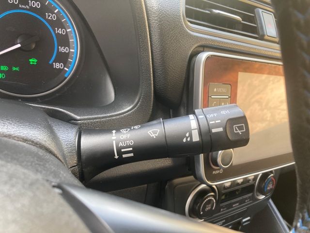 nissan-leaf-2022-eletrico-0cc