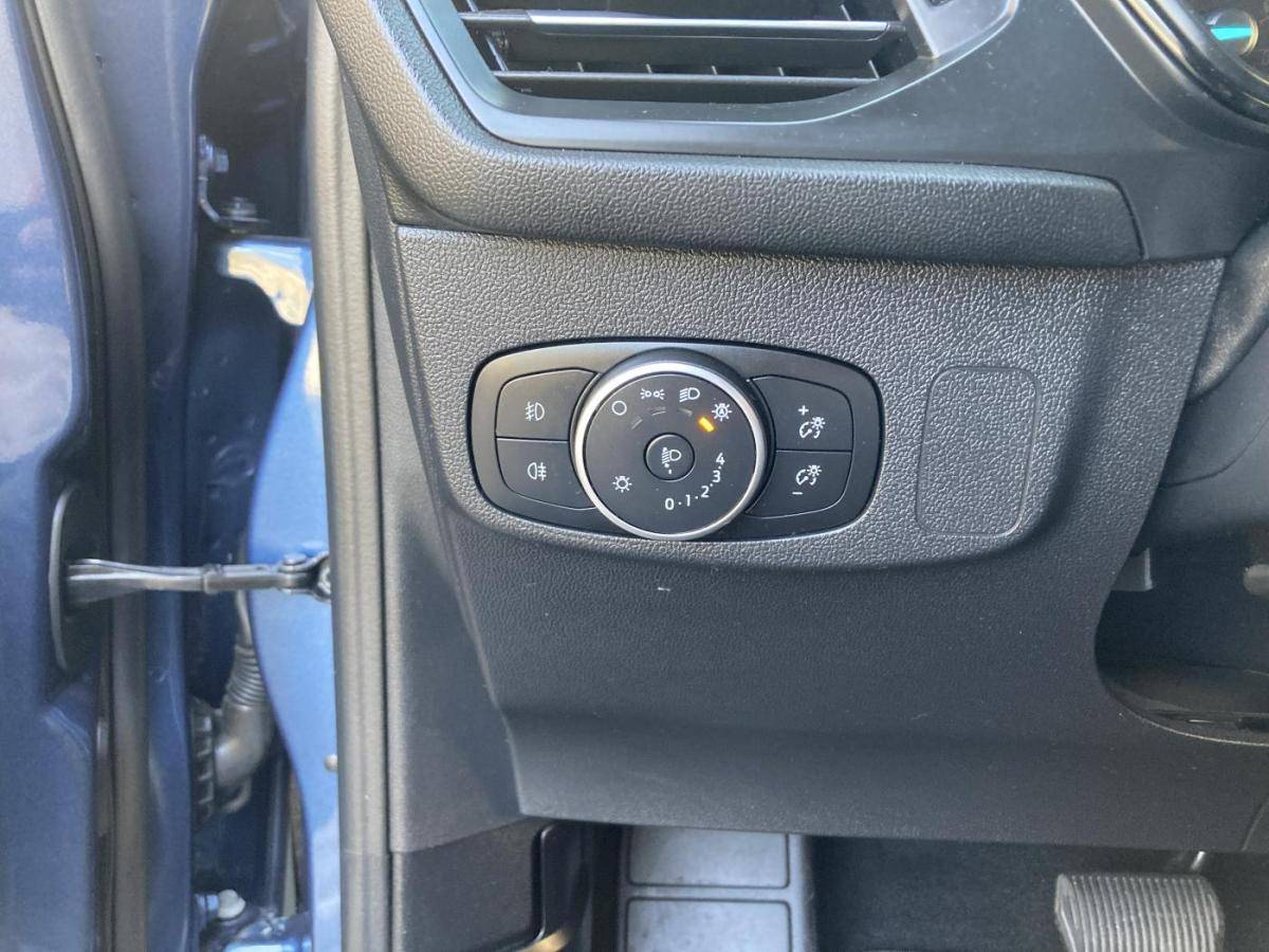 ford-focus-sw-2021-diesel-1499cc