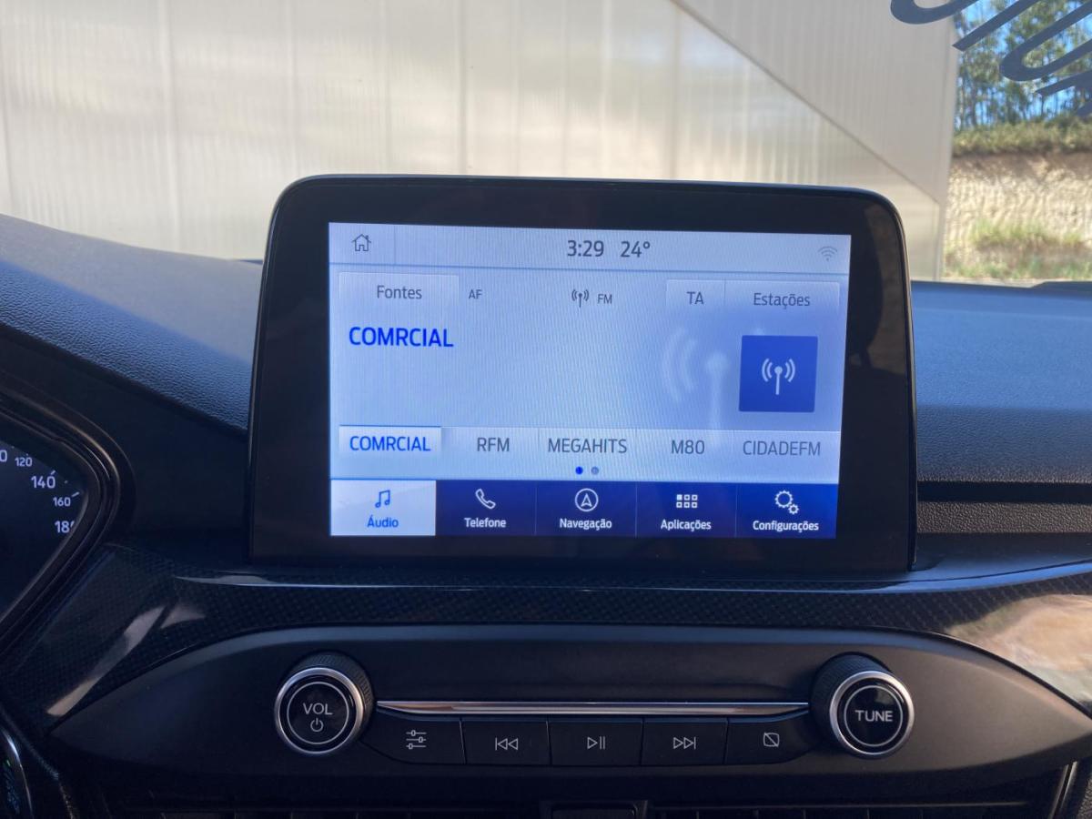 ford-focus-sw-2021-diesel-1499cc