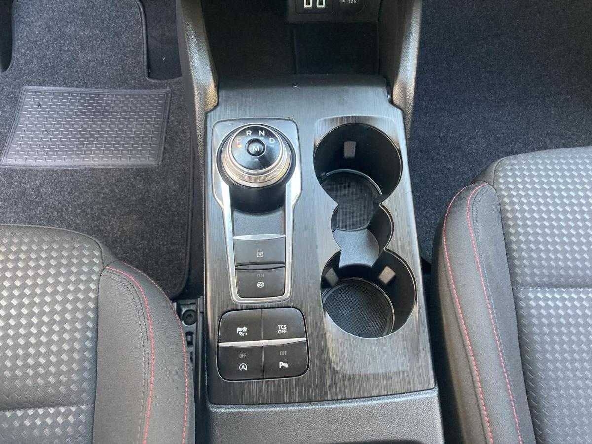 ford-focus-sw-2021-diesel-1499cc