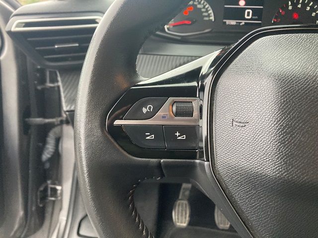 peugeot-208-2023-gasolina-1199cc
