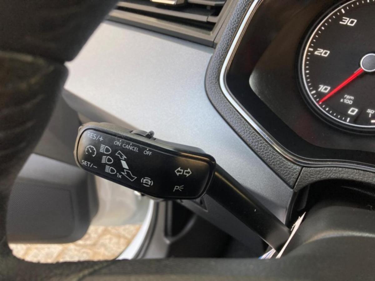 seat-arona-2019-diesel-1598cc