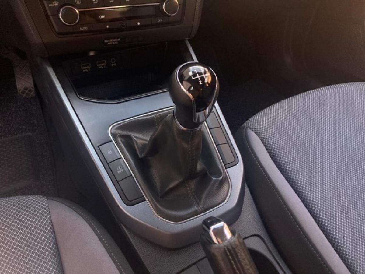 seat-arona-2019-diesel-1598cc