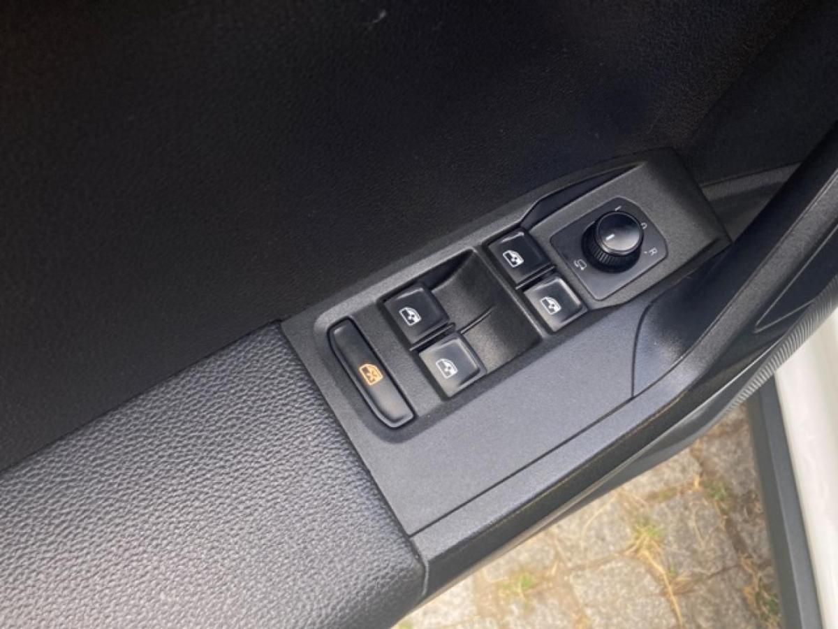 seat-arona-2019-diesel-1598cc
