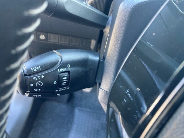 peugeot-208-2020-gasolina-1199cc