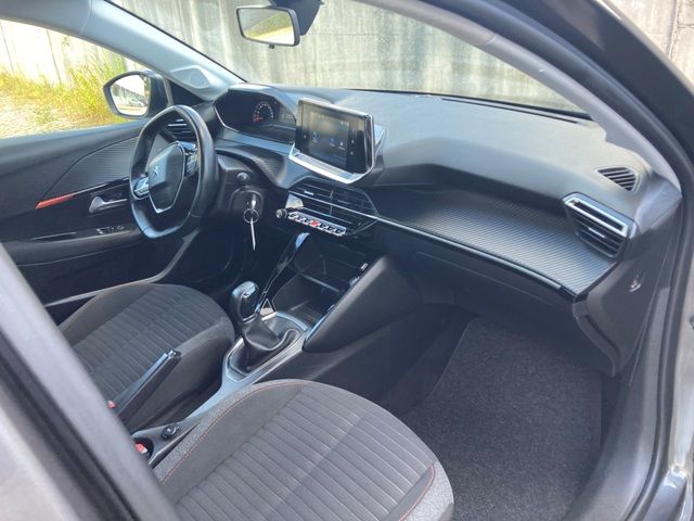 peugeot-208-2020-gasolina-1199cc